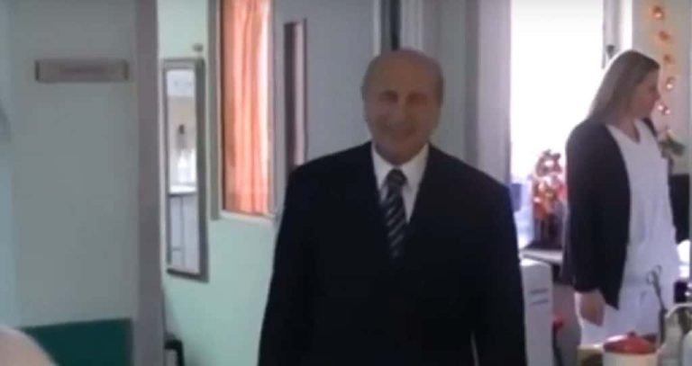 Σέρρες: Ευχήθηκε υγεία και δύναμη σε ασθενείς και  νοσηλευτές ο Γιάννης Μωησιάδης (video)