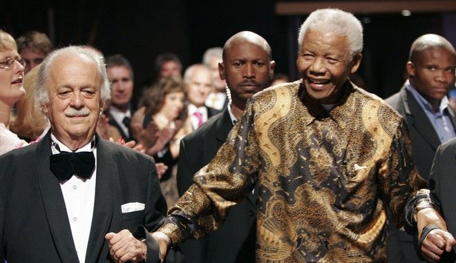 Τζορτζ Μπίζος: Έφυγε από τη ζωή ο Έλληνας δικηγόρος του Νέλσον Μαντέλα
