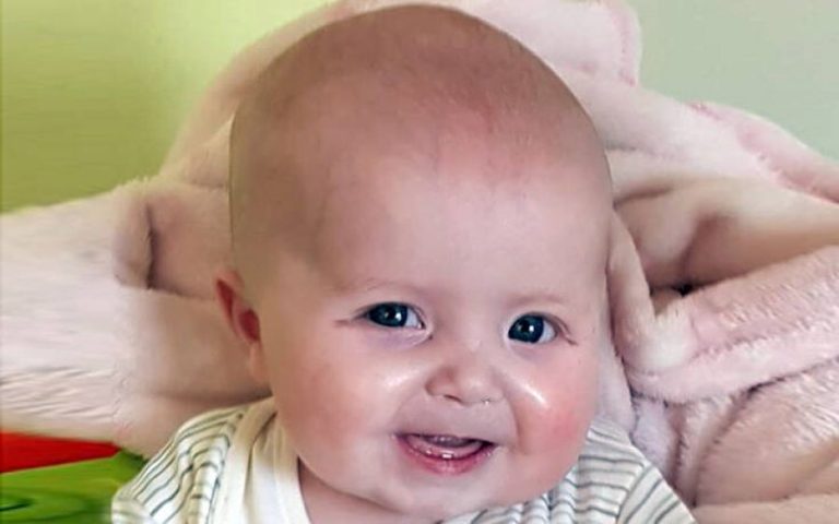 Μωρό πέντε μηνών στο νοσοκομείο με συμπτώματα Kawasaki – Η μητέρα αφηγείται πώς ξεκίνησαν όλα