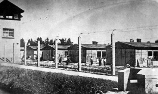 Σαν σήμερα 22 Μαρτίου 1933 το πρώτο στρατόπεδο συγκέντρωσης στο Νταχάου μπαίνει σε λειτουργία