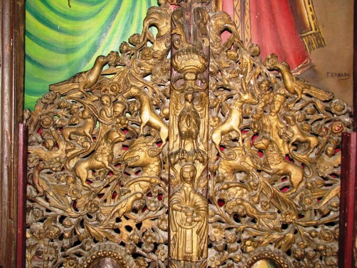 Δείτε φωτογραφίες: Συντηρείται το ξυλόγλυπτο τέμπλο του ιστορικού Ιερού Ναού του Αγίου Αθανασίου Εμμ. Παπά