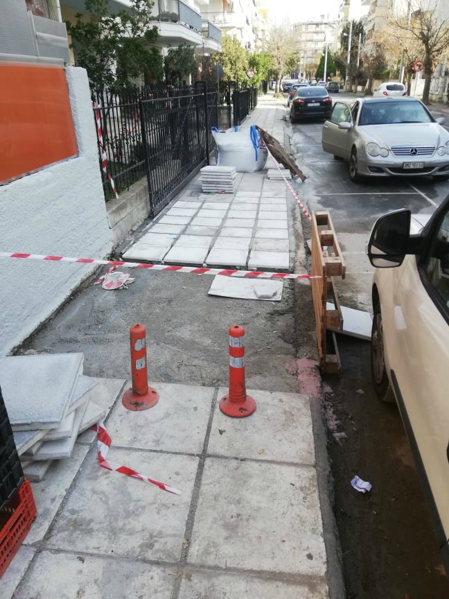 Ο Δήμος Σερρών συνεχίζει την αποκατάσταση των πεζοδρομίων