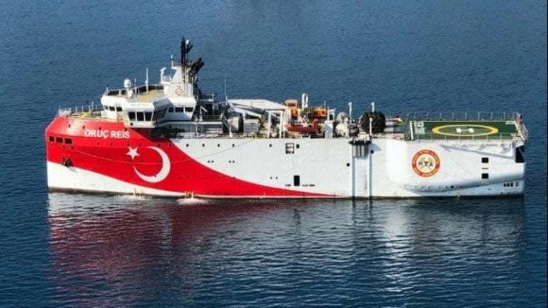 Επιστρέφει στην Αττάλεια το Ορούτς Ρέις- Δεν ανανέωσε τη NAVTEX η Τουρκία