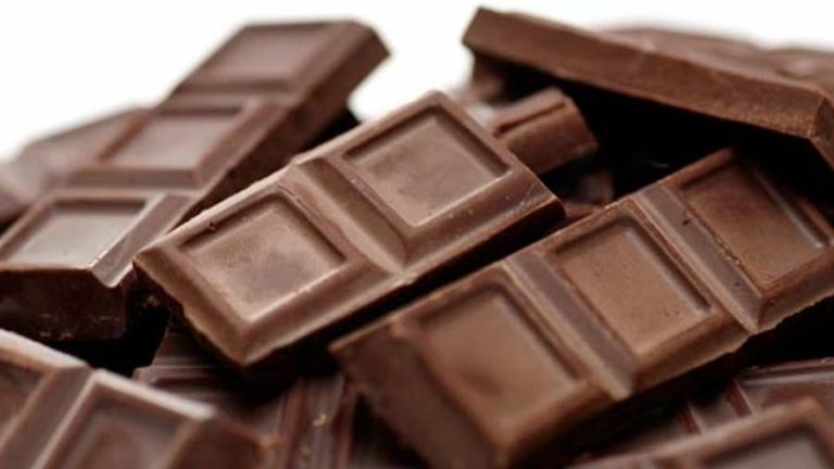Σοκολάτα: Τι προσφέρει στην υγεία