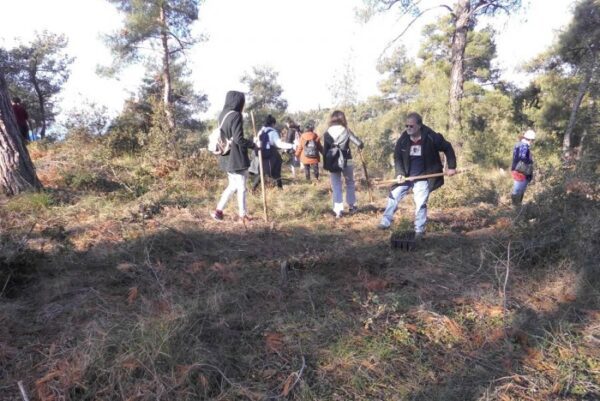Θεσσαλονίκη: Εξόρμηση καθαρισμού του Σέιχ-Σου από τη Δημοτική Κοινότητα Συκεών