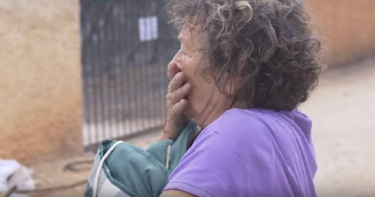 Μάτι Αττικής : Συγκλονίζει η πεθερά του ιδιοκτήτη του οικόπεδου της φρίκης: Οι 26 άργησαν να έρθουν (video)