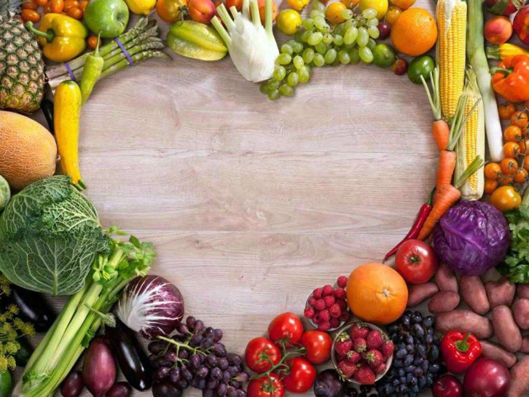 Οι τροφές που δίνουν χρόνια – Πρέπει να υπάρχουν στο καθημερινό τραπέζι