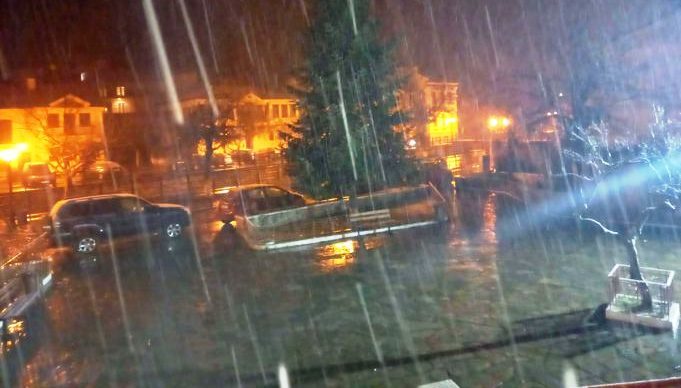 Κλειστά τα σχολεία αύριο στην Φλώρινα λόγω της χιονόπτωσης