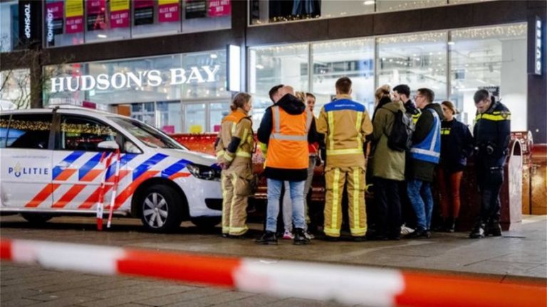 Χάγη: Δεν υπάρχουν στοιχεία που να δείχνουν τρομοκρατικό κίνητρο στην επίθεση με μαχαίρι