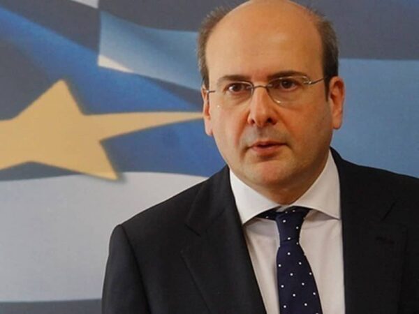 Σέρρες: Επικοινωνία Χατζηδάκη με τους γονείς του 11χρονου Βασίλη - «Είμαστε συγκλονισμένοι»