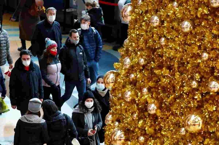 ΓΣΕΕ: Πώς αμείβονται οι εργαζόμενοι του ιδιωτικού τομέα τις αργίες Χριστουγέννων, Πρωτοχρονιάς, Θεοφανίων