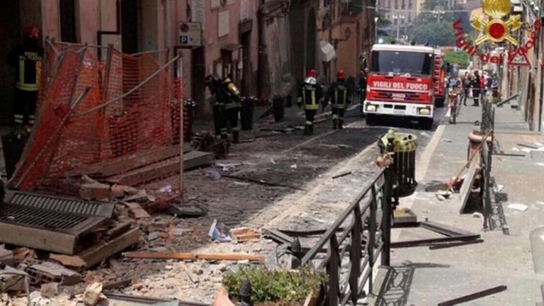 Έκρηξη στη Ρώμη με εννέα τραυματίες – Ανάμεσά τους ο δήμαρχος και τρία παιδιά