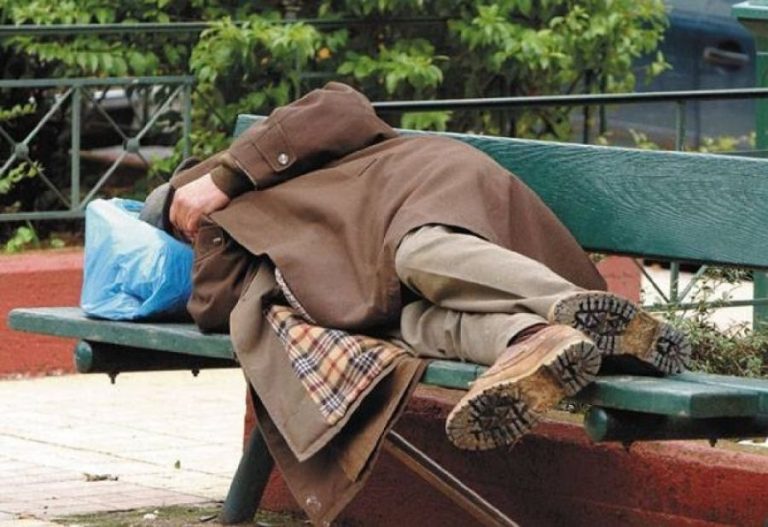 ΑΡΣΙΣ: Μεταξύ 51 και 65 ετών οι άστεγοι της Θεσσαλονίκης