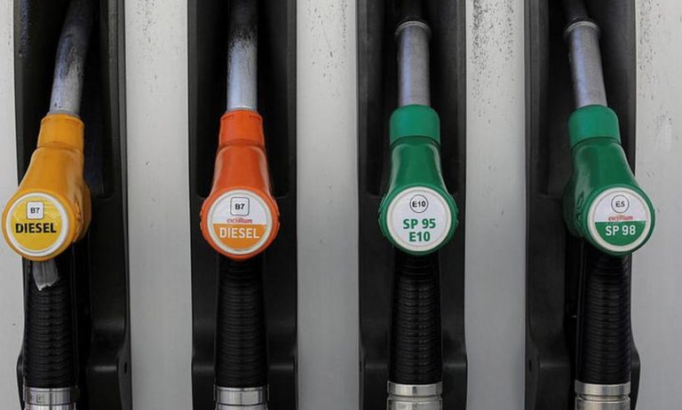 Βενζίνη 95 ή 100 οκτανίων; Ποια η διαφορά -Τι λένε οι «ειδικοί»