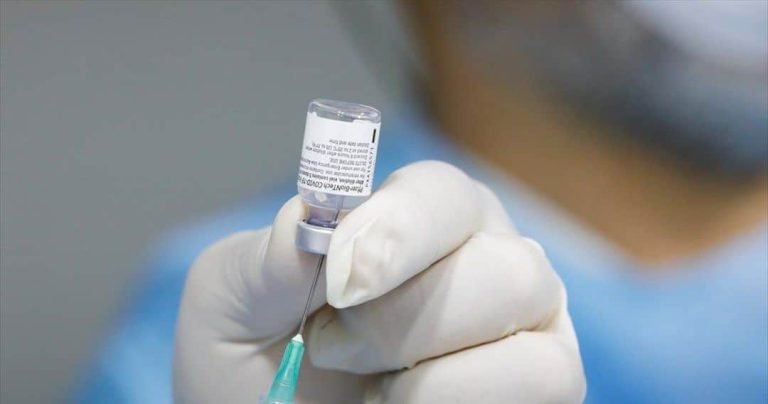Η EE θα λάβει πάνω από 1 δισεκ. εμβόλια έως τα τέλη Σεπτεμβρίου