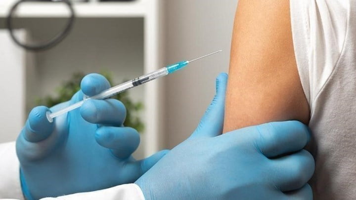 Καλάβρυτα: Δεν σχετίζεται θάνατος της 65χρονης με το εμβόλιο της Pfizer σύμφωνα με τον ιατροδικαστή