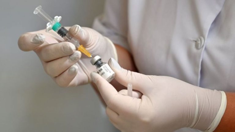 Λοιμωξιολόγος ΕΟΔΥ: Φέτος το αντιγριπικό εμβόλιο δεν ήταν καλό γιατί υπήρξε μικρή αλλαγή στον ιό