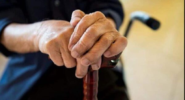 Άνοια: Ανεπάρκεια σε αυτές τις 4 βιταμίνες μπορεί ν’ αυξήσει τον κίνδυνο