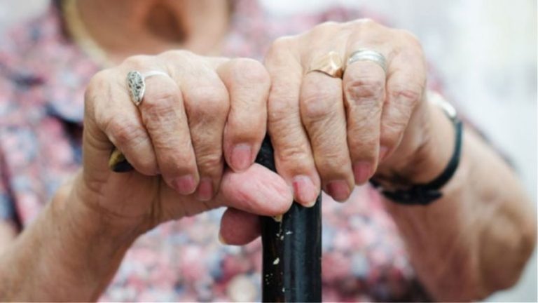 “Κάνε κλικ για τη ζωή” -Πρόγραμμα στήριξης ηλικιωμένων από την ΠΚΜ