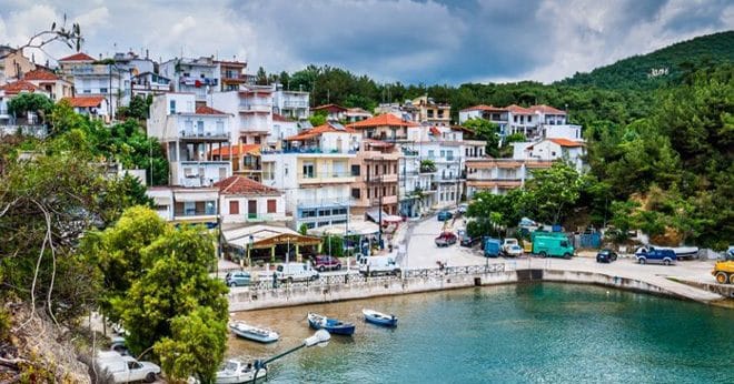 Insider: H Θάσος ένα από τα τρία ελληνικά νησιά που πρέπει να επισκεφτεί κανείς μία φορά στην ζωή του