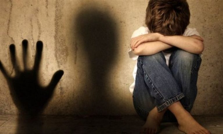 Θεσσαλονίκη: Ποινική δίωξη στον 15χρονο που συνελήφθη για βιασμό 12χρονου – Αρνείται τις κατηγορίες