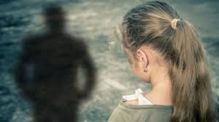 Βιασμός 12χρονης: Ευθύνες στο παιδί ρίχνουν οι κατηγορούμενοι – Αναζητούν κι άλλα θύματα οι Αρχές
