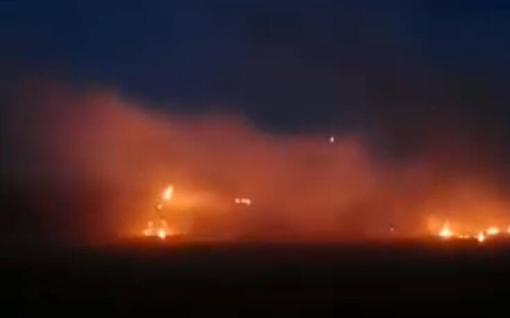 Ένταση τώρα στις Καστανιές – Μολότοφ, φωτιές και χημικά στα σύνορα στον Έβρο