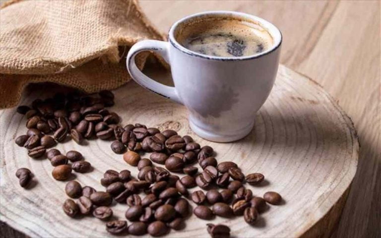 Έρευνα: Ο καφές σχετίζεται με αυξημένο προσδόκιμο ζωής και καλύτερη καρδιαγγειακή υγεία