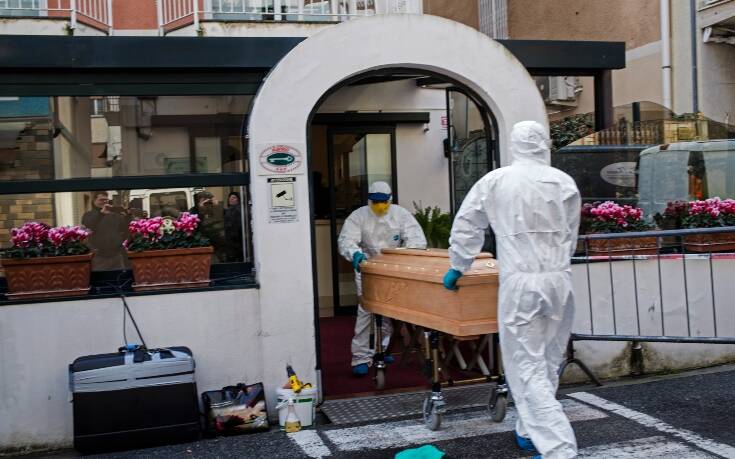 Τουλάχιστον 463 οι νεκροί στην Ιταλία από τον κορονοϊό: 97 θάνατοι μέσα σε 24 ώρες