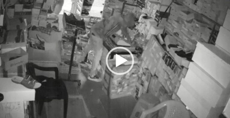 Σέρρες : Κάμερα ασφαλείας καταγράφει καρέ καρέ θρασύτατη ληστεία στην Ηράκλεια (video)