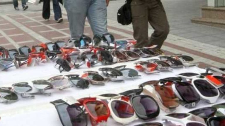 ΚΕΠΚΑ: Προσοχή! Η αγορά έχει κατακλυστεί από γυαλιά μαϊμού