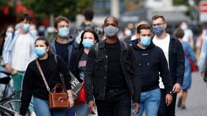Διαδηλώσεις κατά της χρήσης μάσκας: Πίσω από τα επιχειρήματα, πολλές ψευδείς πληροφορίες