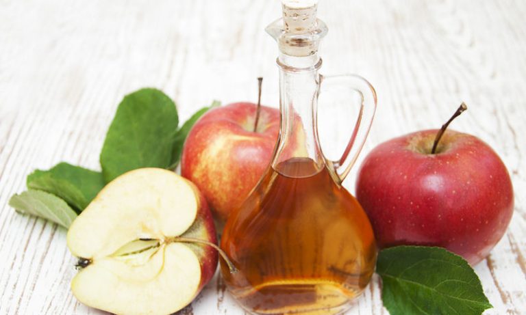 Αυτά είναι τα 6 οφέλη που προσφέρει στην υγεία το μηλόξυδο