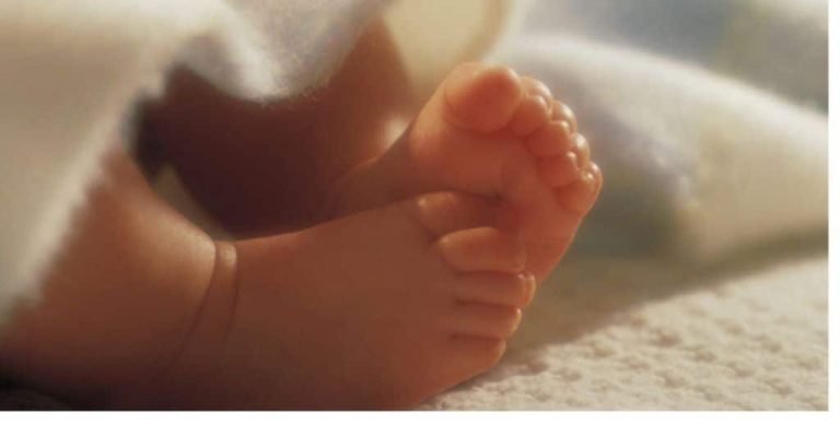 Σέρρες: Γέννησε η πρώτη έγκυος που της χορηγήθηκαν μονοκλωνικά αντισώματα- Χαίρει άκρας υγείας η ίδια και το μωρό