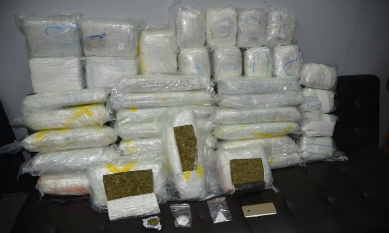 Μεγάλη επιτυχία της δίωξης Ναρκωτικών Σερρών: Πάνω από 37 κιλά κάνναβη εντόπισαν σε κατοικία