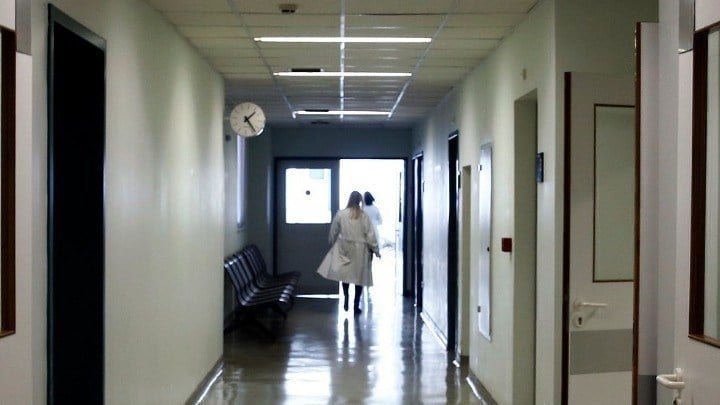 Κορονοϊός: Τι αναφέρει το υπουργείο Υγείας για τα κρούσματα στο νοσοκομείο “Παπαγεωργίου”