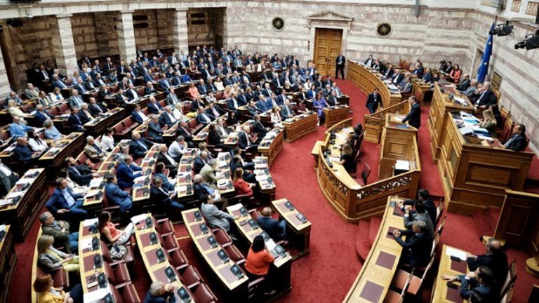 Ψηφίζεται στην Ολομέλεια το διυπουργικό νομοσχέδιο – Ονομαστικές ψηφοφορίες για επίμαχα άρθρα ζητούν ΣΥΡΙΖΑ και ΚΚΕ