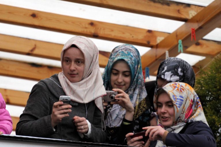 Προκαλεί η ‘Αγκυρα: Βλέπει «τουρκική μειονότητα» στα Δωδεκάνησα