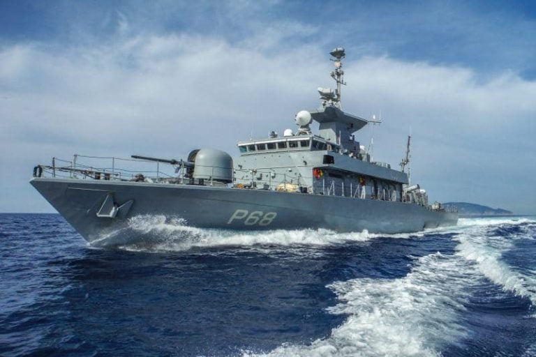 Σε επιφυλακή οι Ένοπλες Δυνάμεις σε στεριά και θάλασσα – Απέπλευσαν 10 τουρκικά πολεμικά πλοία