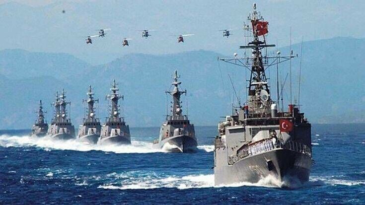 Τουρκικά πλοία επιστρέφουν στον Βόσπορο