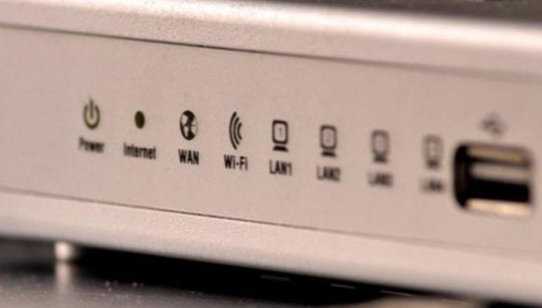 Πώς θα καταλάβετε αν σας… κλέβουν wifi – Πώς να τους εμποδίσετε