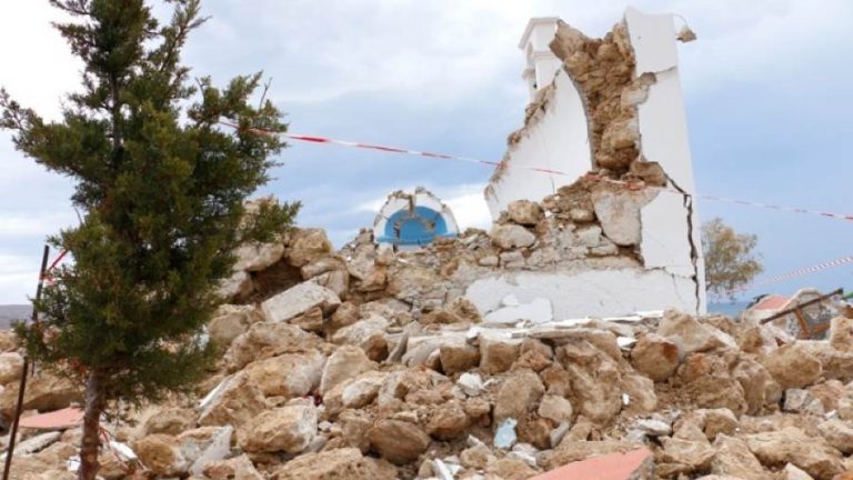 Στη Σητεία ο Γ. Πλακιωτάκης μετά τον σεισμό  – Η ΕΕ έτοιμη για παροχή διεθνούς βοήθειας