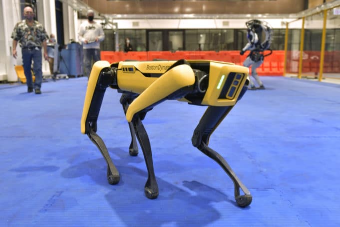 Η Boston Dynamics αναβάθμισε τον σκύλο-ρομπότ Spot (Video)
