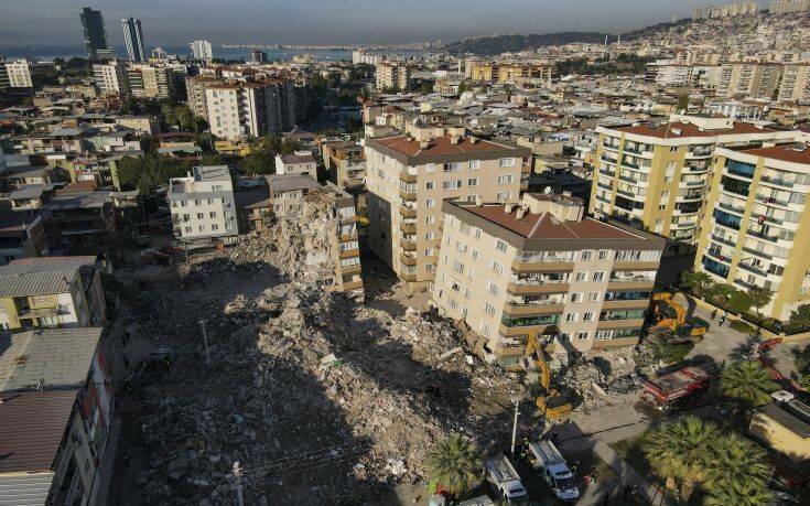 Σεισμός στη Σμύρνη: Τέλος στις έρευνες για επιζώντες – Στους 114 οι νεκροί