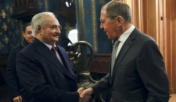 Ρωσία: Ο στρατάρχης Χαφτάρ ζήτησε δύο ημέρες προθεσμία για να συζητήσει τη συμφωνία