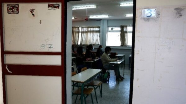 Θεσσαλονίκη: Μαθήτριες λυκείου κατήγγειλαν συμμαθητή τους για βιασμό