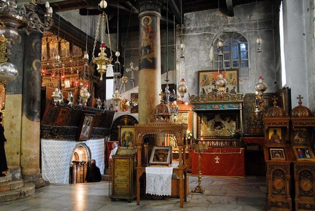 Δείτε το σπήλαιο της Γεννήσεως του Κυρίου στη Βηθλεέμ – Εκπληκτικές φωτογραφίες