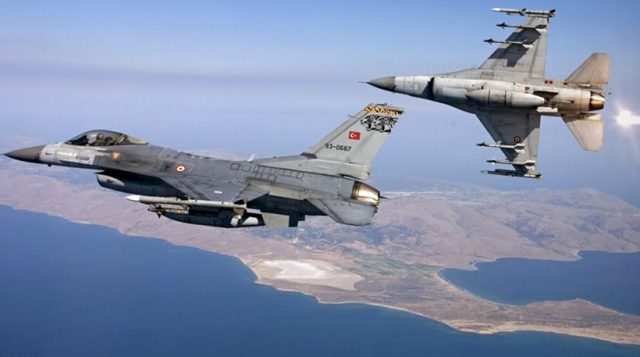 Νέες υπερπτήσεις τουρκικών F-16 στις Οινούσσες