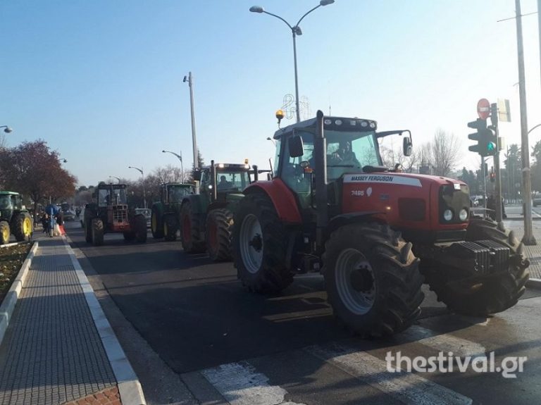 Αγρότες θα αποκλείσουν το Σάββατο με τρακτέρ την οδό Εγνατία στη ΔΕΘ (φωτο)