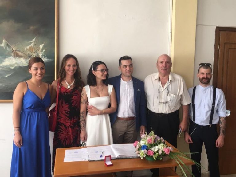 Σέρρες: Χαρές για τον Σπύρο Τσαρτσίδη- Πάντρεψε την κόρη του Άννα